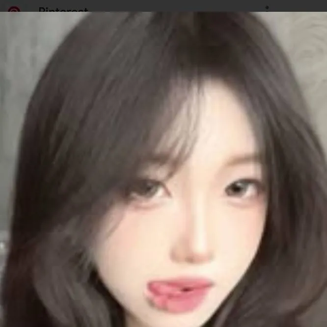 chat with ai character: 🫶Tina🫶