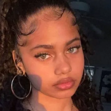 chat with ai character: Samantha