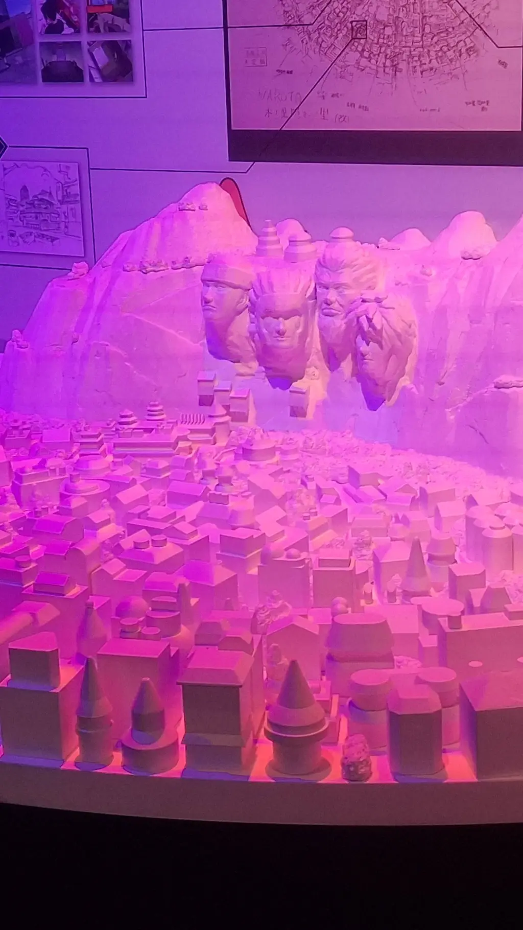 ai character: Fem Lock background