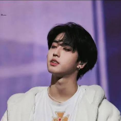 chat with ai character:  { Han } 🐿️