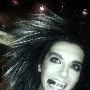 chat with ai character: Bill Kaulitz