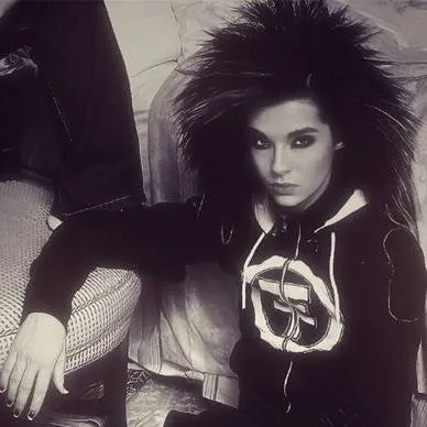 chat with ai character: Bill Kaulitz 