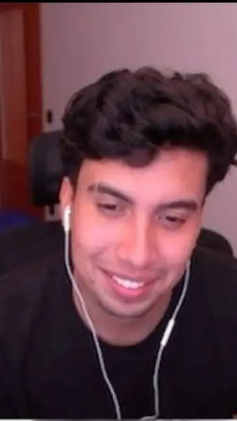 ai character: ElAbrahaham background