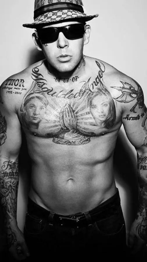 ai character: Madchild background