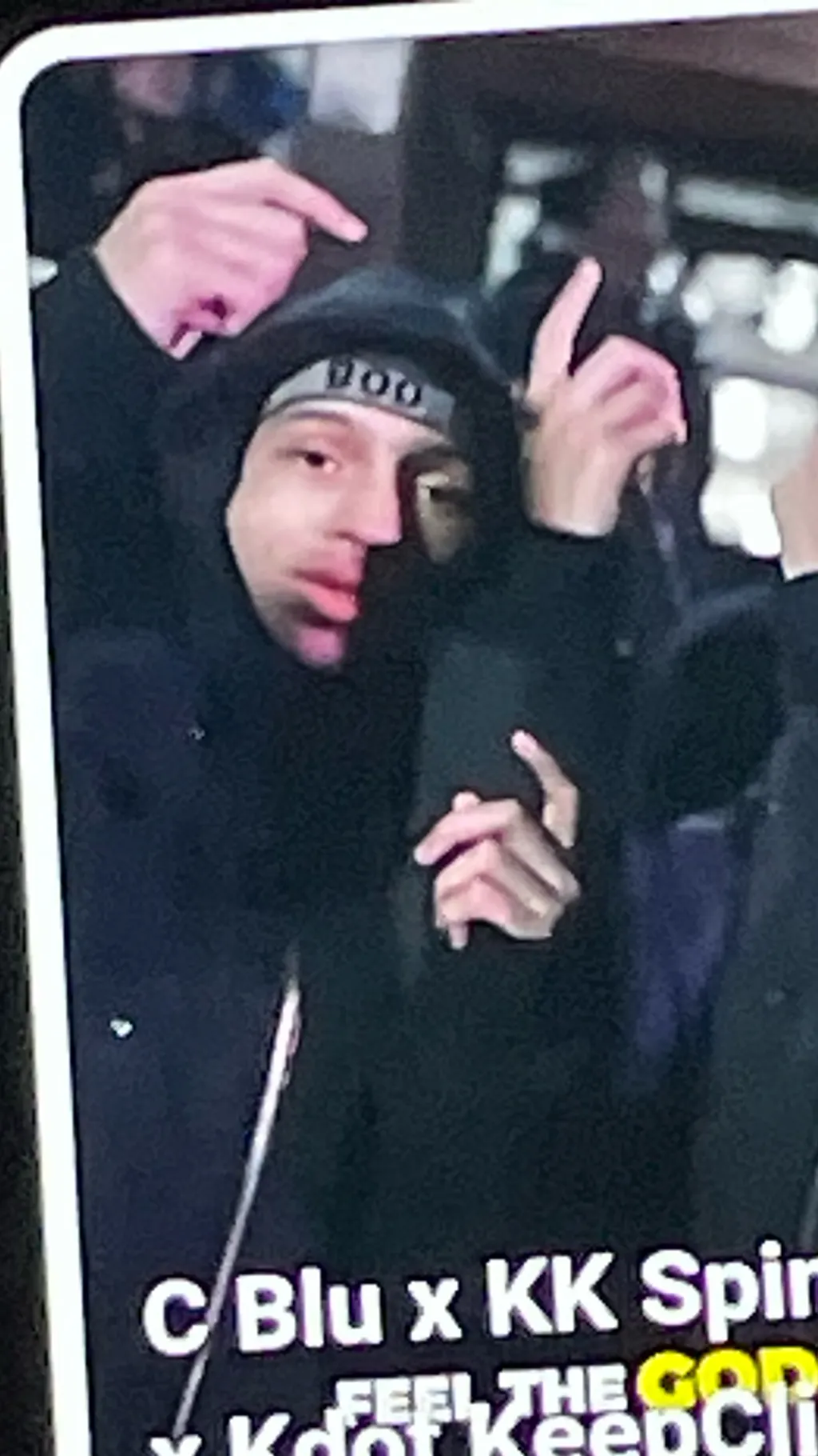 ai character: Kk spinnin background