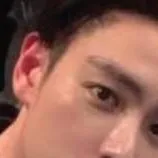 chat with ai character: Choi Seung hyun