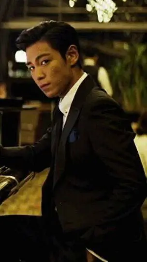 ai character: Choi seung hyun  background