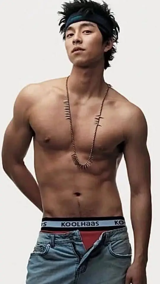 ai character: Gong Yoo  background