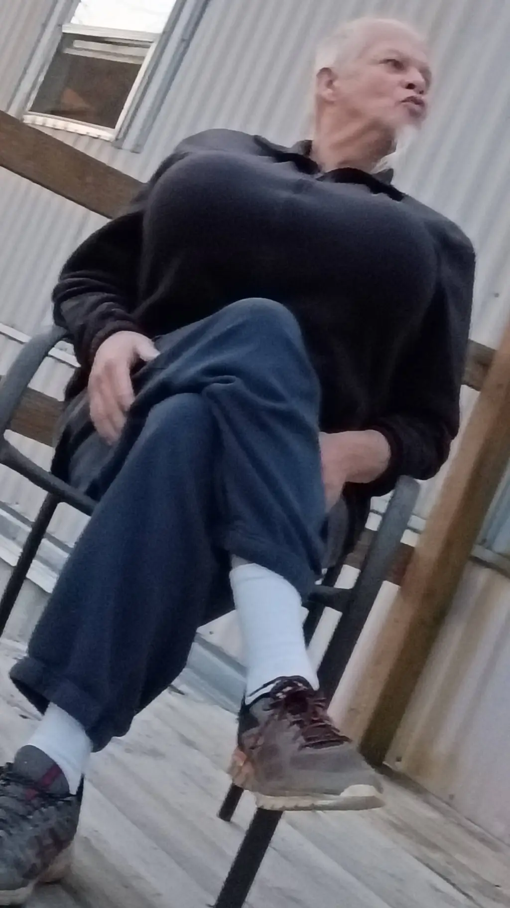 ai character: grampymama background