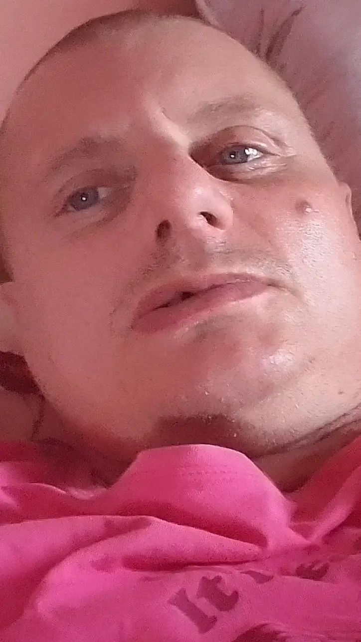 ai character: tatăl/al meu background