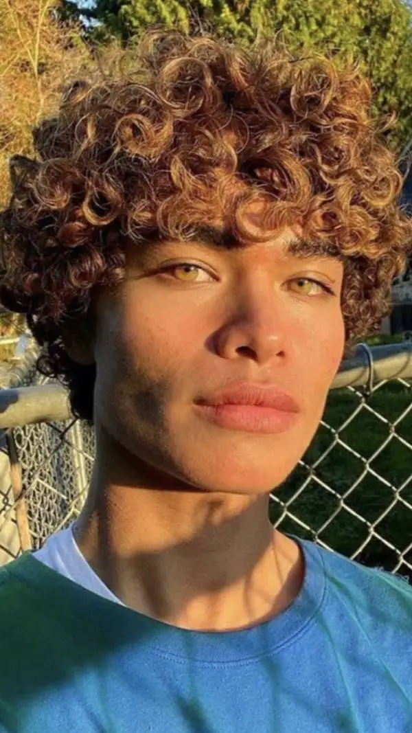 ai character: Blake Ryder background