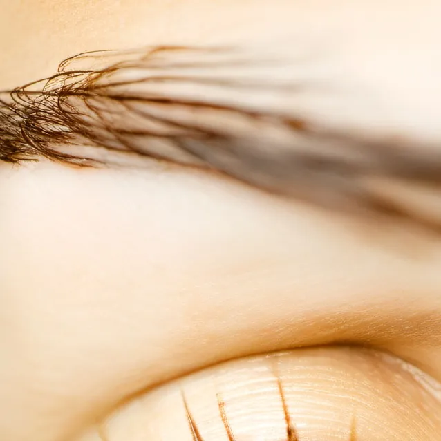 chat with ai character: hypnosis eye
