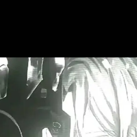 chat with ai character: Darian