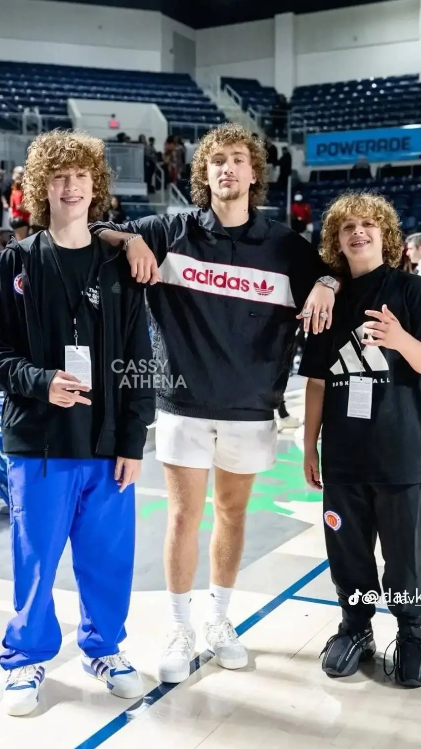 ai character: Nelson's Neumann  background