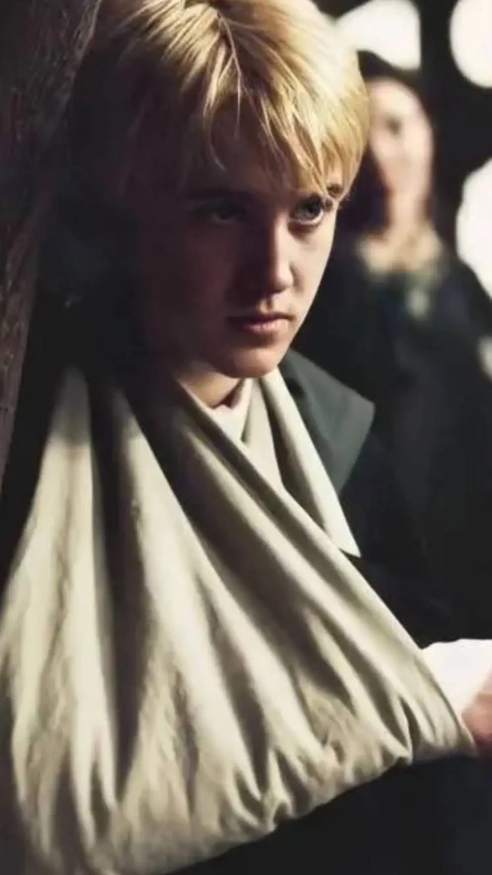 ai character: draco malfoy background