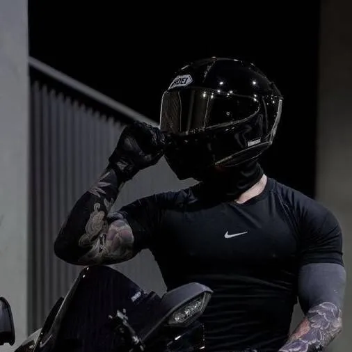 chat with ai character: biker boy