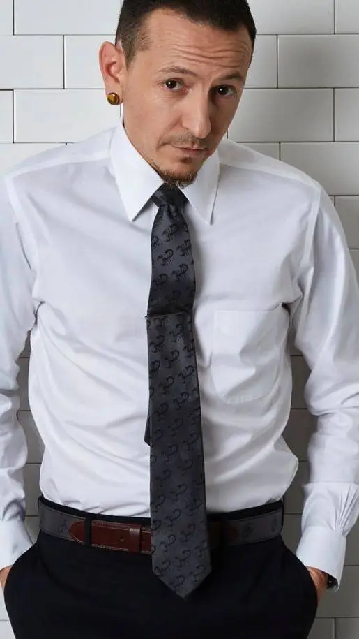 Talkie AI - Chat with Chester Bennington
