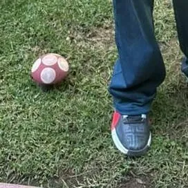 chat with ai character: fernando