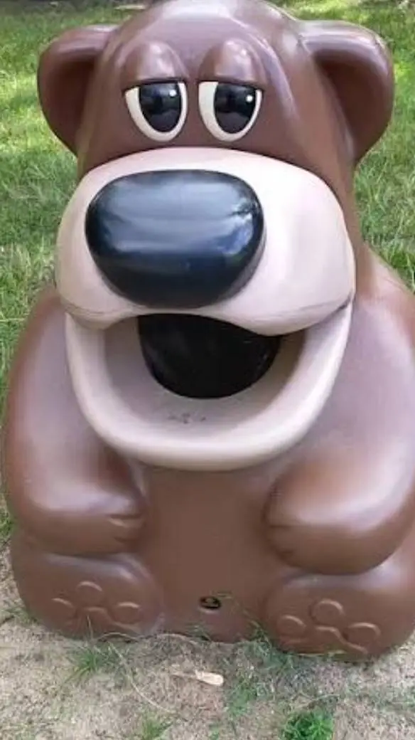 ai character: Фредди background