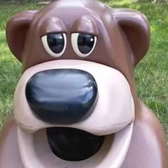 chat with ai character: Фредди