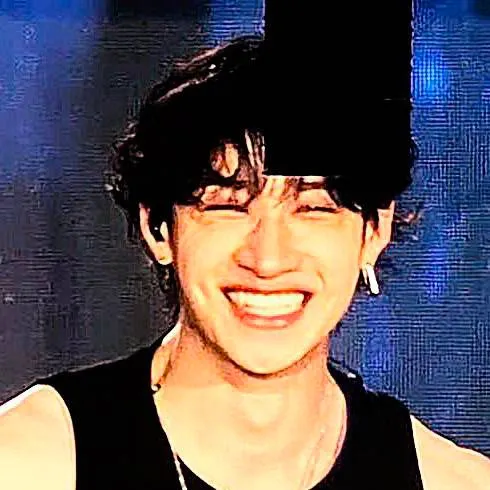 chat with ai character: bangchan 