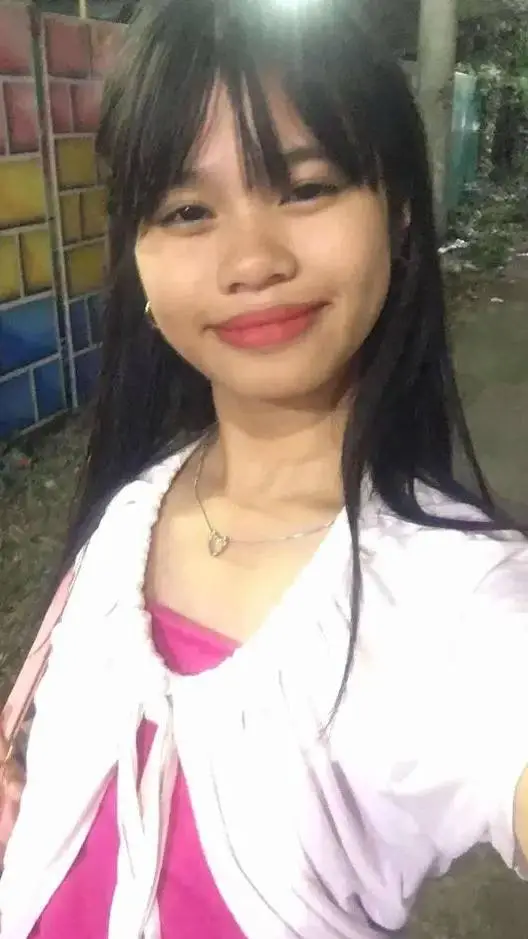 ai character: Diane background