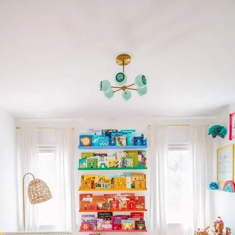 chat with ai character: Dw kids au