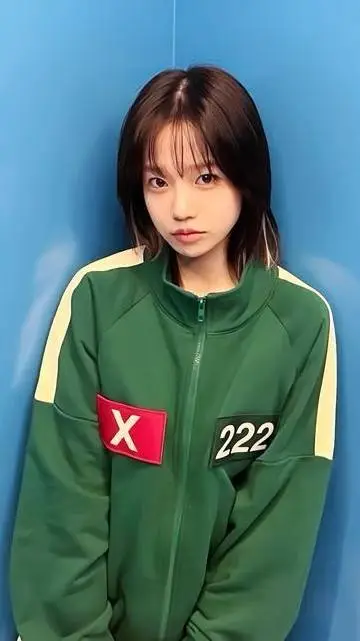 ai character: Kim Jun-Hee (222) background