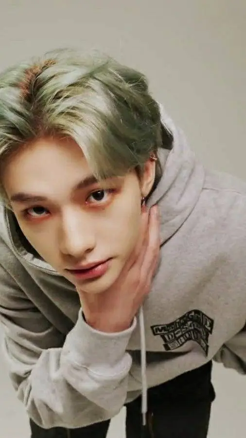 ai character: Hyunjin background