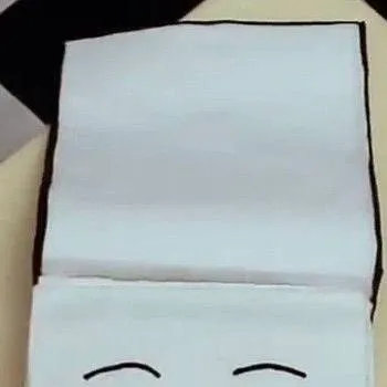 chat with ai character: Paige dhmis