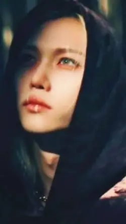 Talkie AI - Chat with 🏰🥀~Felix~🥀🏰