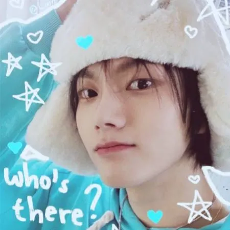 chat with ai character: 🍓🎸~Sungho~🎸🍓