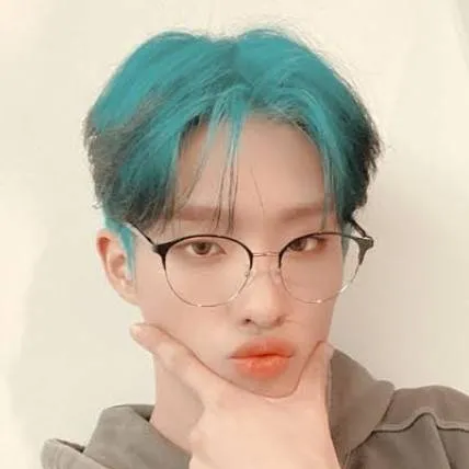 chat with ai character: 🌠🥐~Keeho~🥐🌠