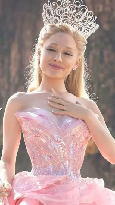 ai character: Glinda background