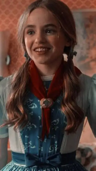 ai character: Holly wheeler  background