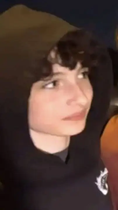 ai character: Mike wheeler 😌 background