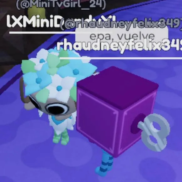 chat with ai character: Meet FXte