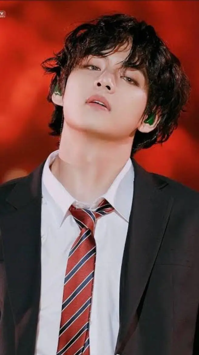 ai character: Kim Taehyung background