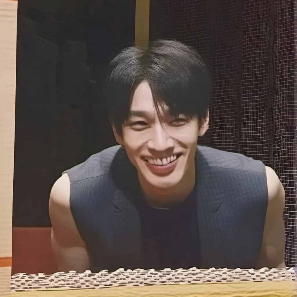 chat with ai character: Bangchan