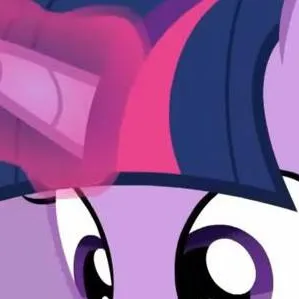 chat with ai character: Twiligth Sparkle 