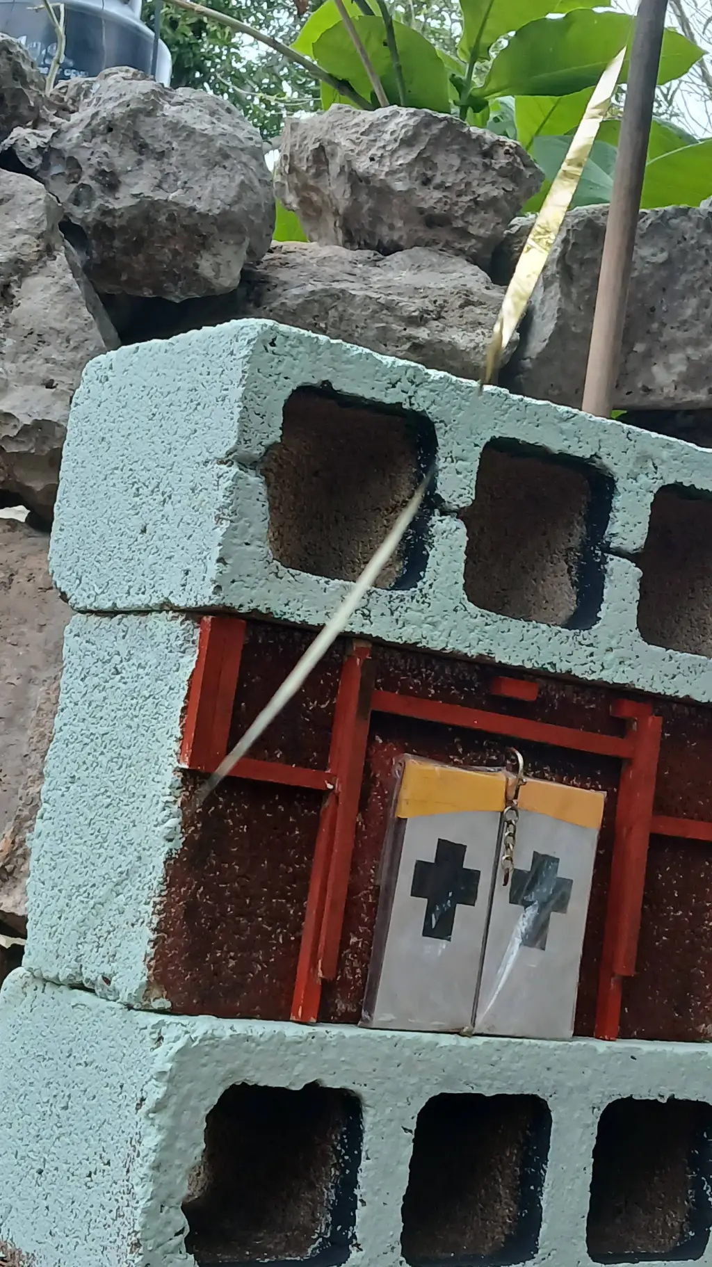 ai character: templo  background