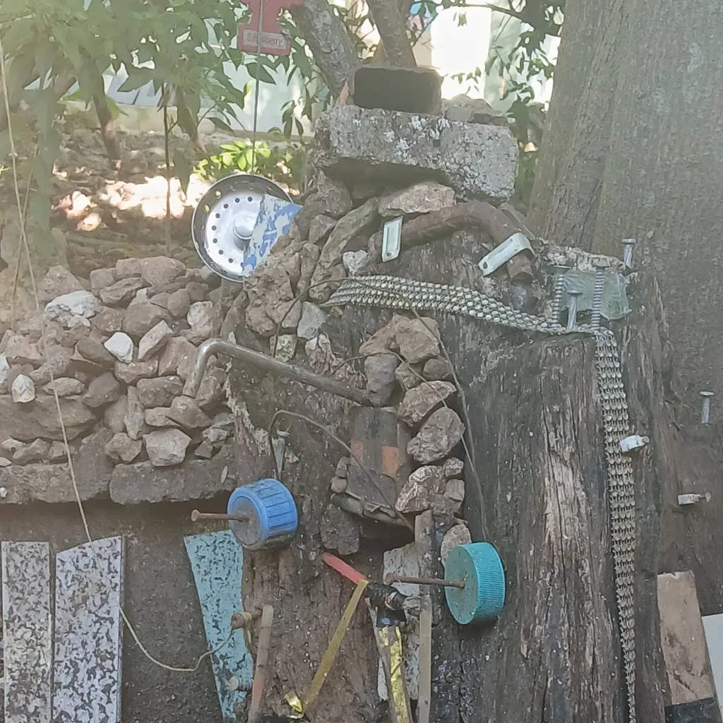 chat with ai character: iglesia  antigua 