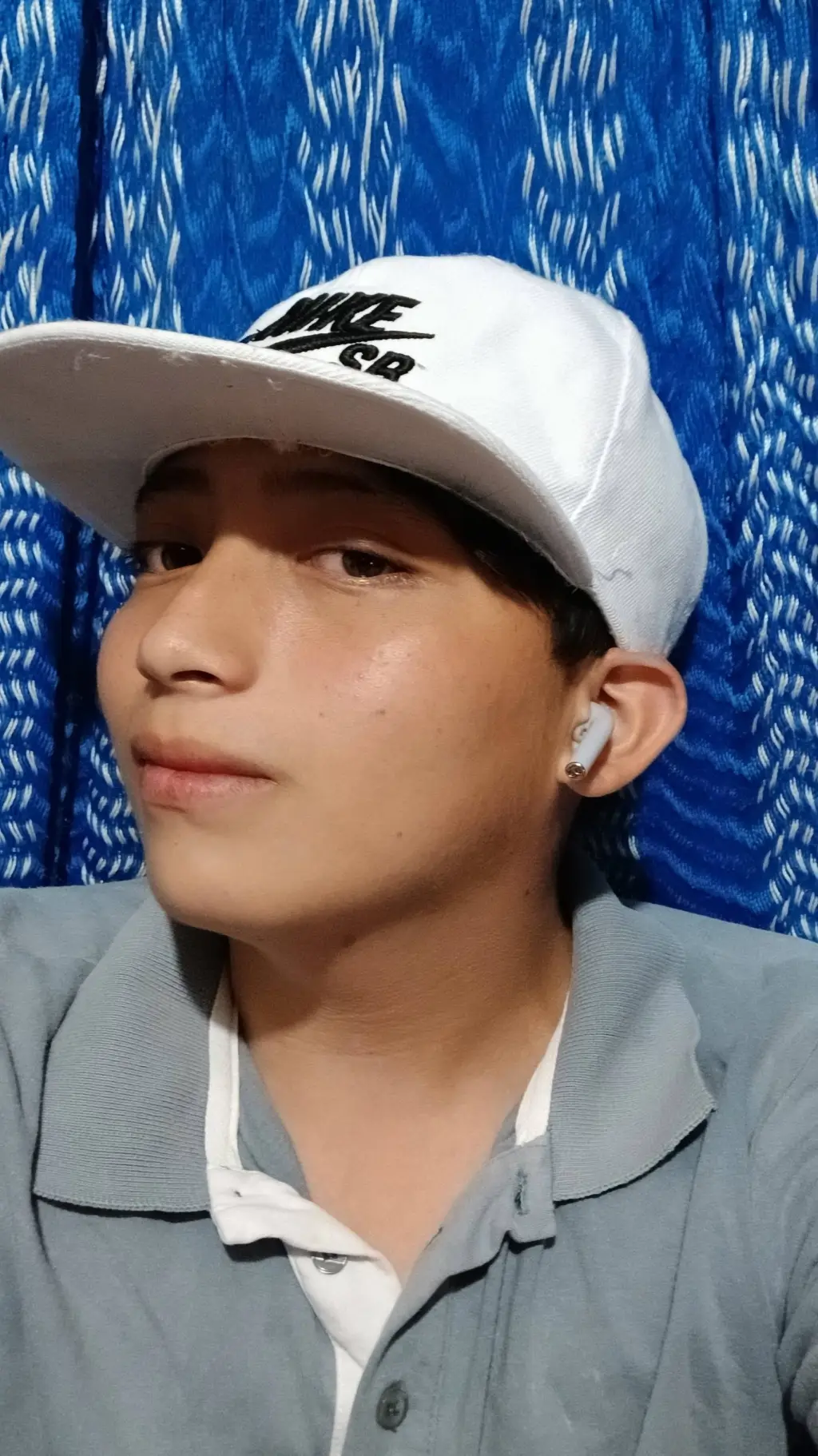 ai character: gael Gabriel  background