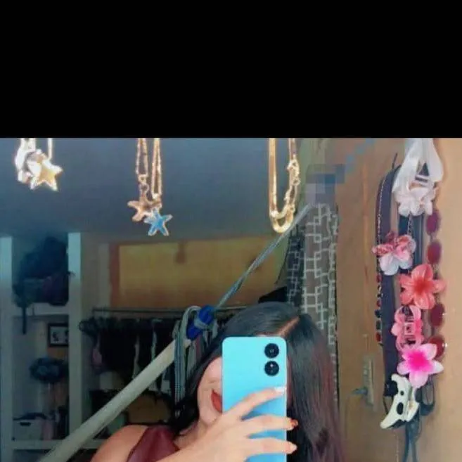 chat with ai character: elsy guzmán 