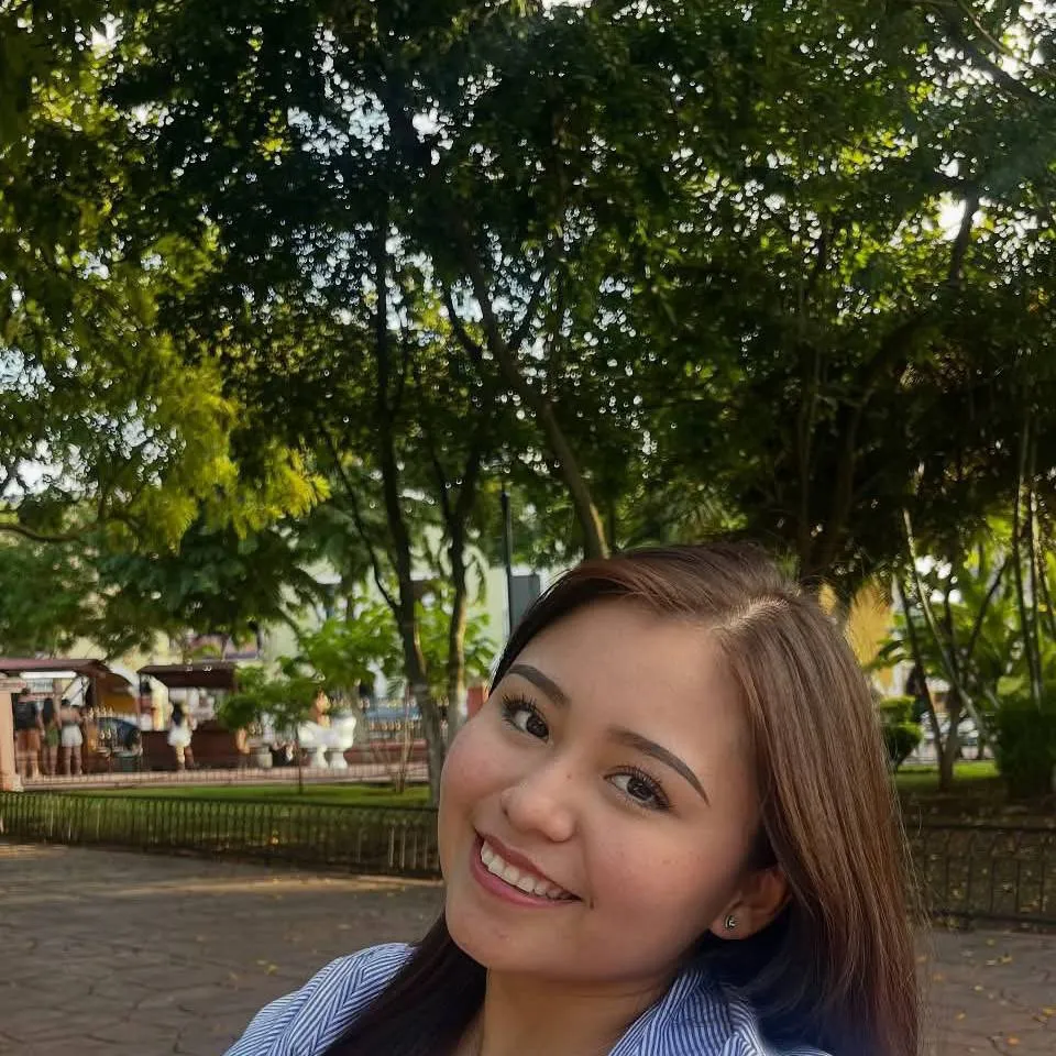 chat with ai character: guadalupe  santos 