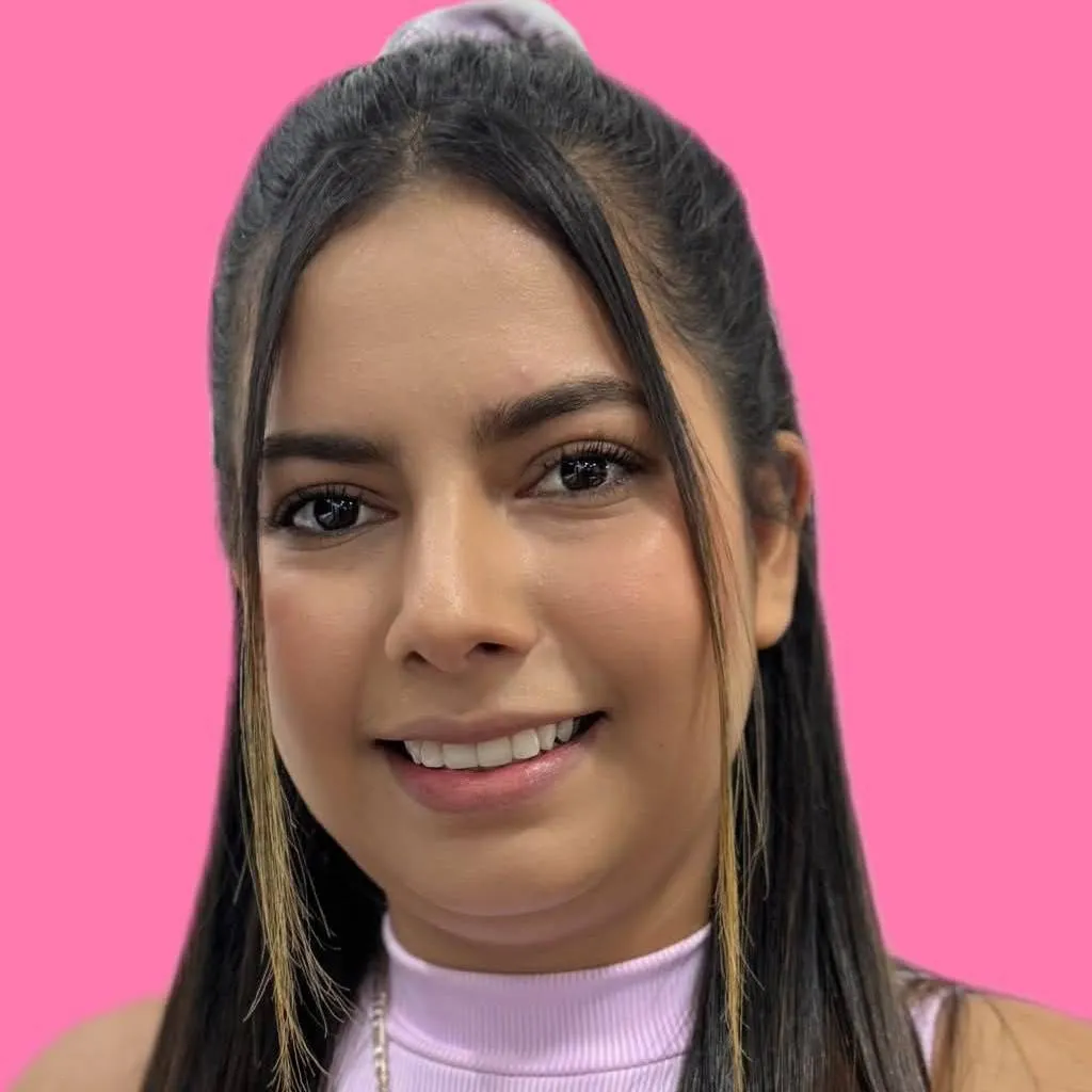 chat with ai character: yudi vargas