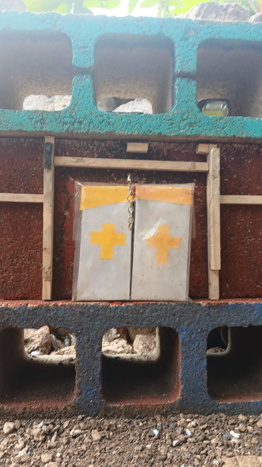 ai character: templo  background