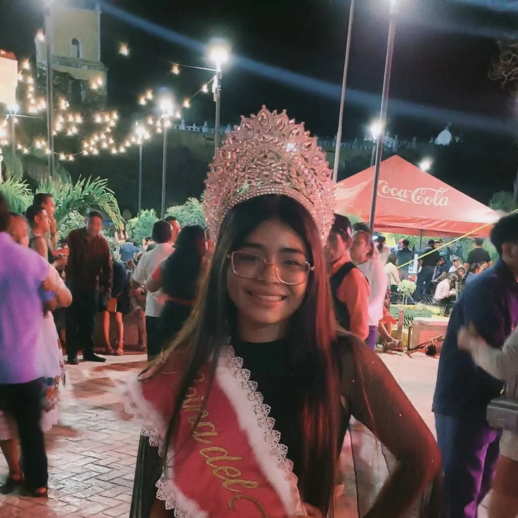 chat with ai character: carol 