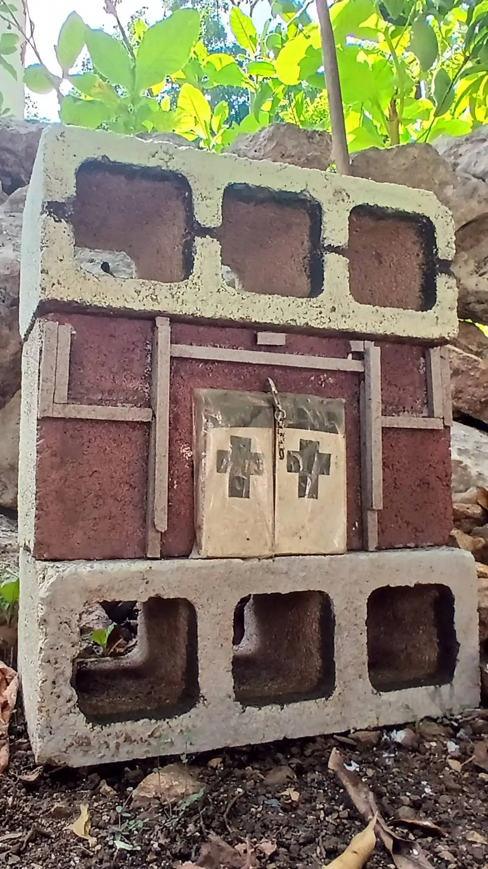 ai character: TEMPLO CANCHE  background