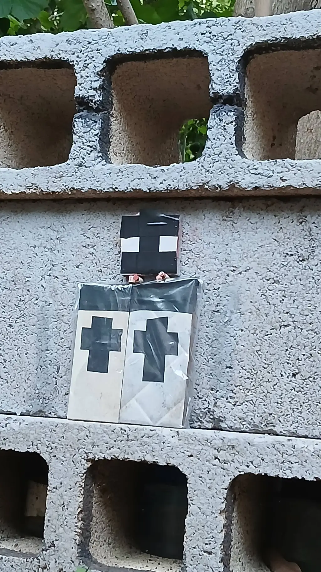 ai character: iglesia background
